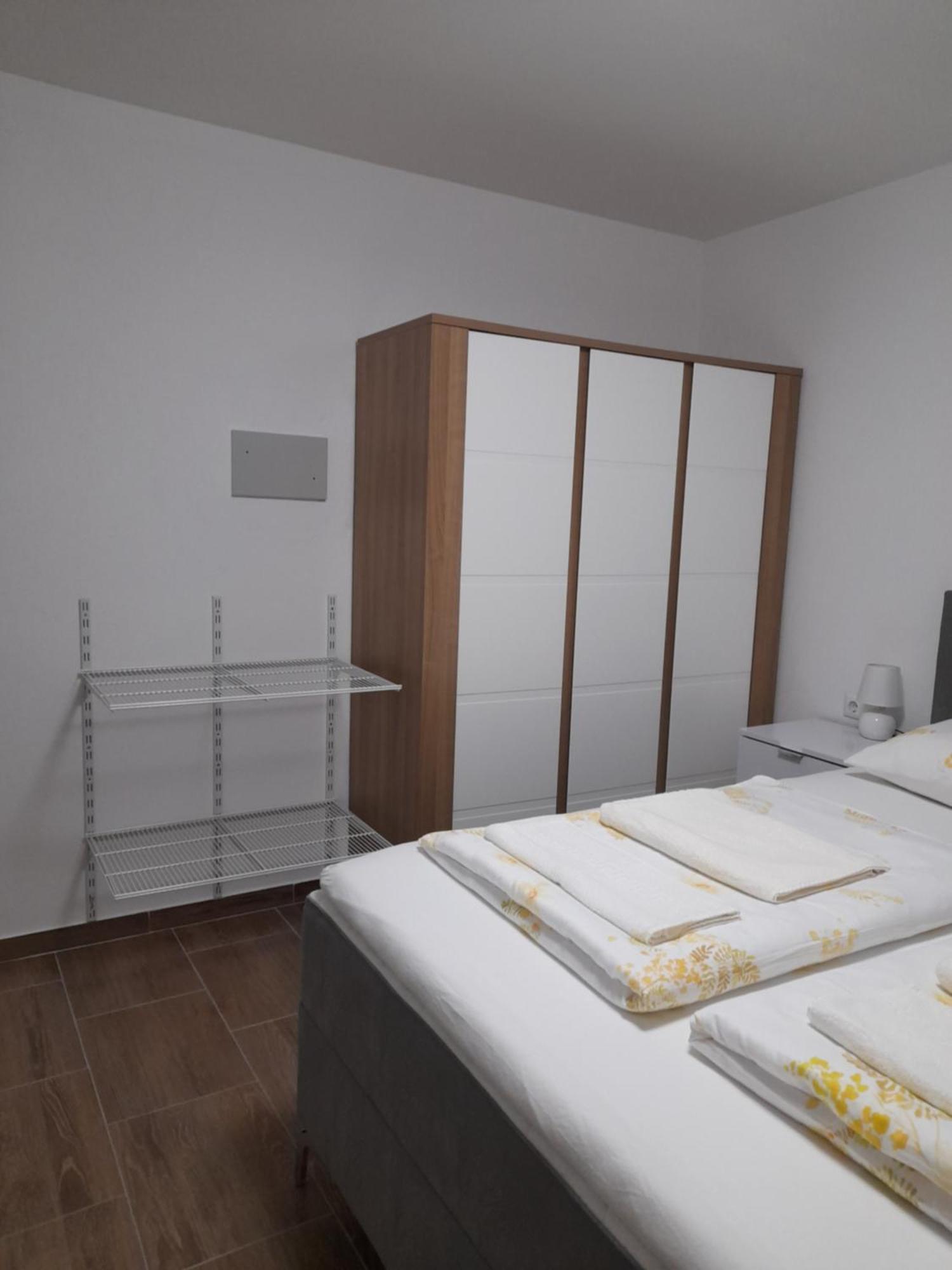 Apartments Donella Umag Eksteriør billede