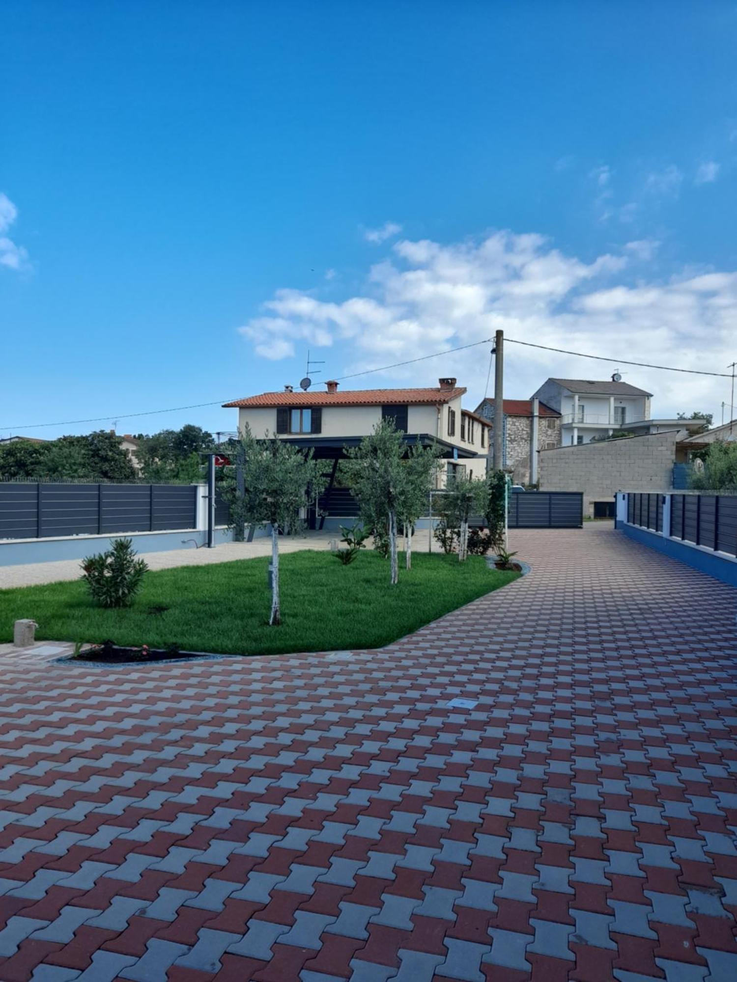 Apartments Donella Umag Eksteriør billede